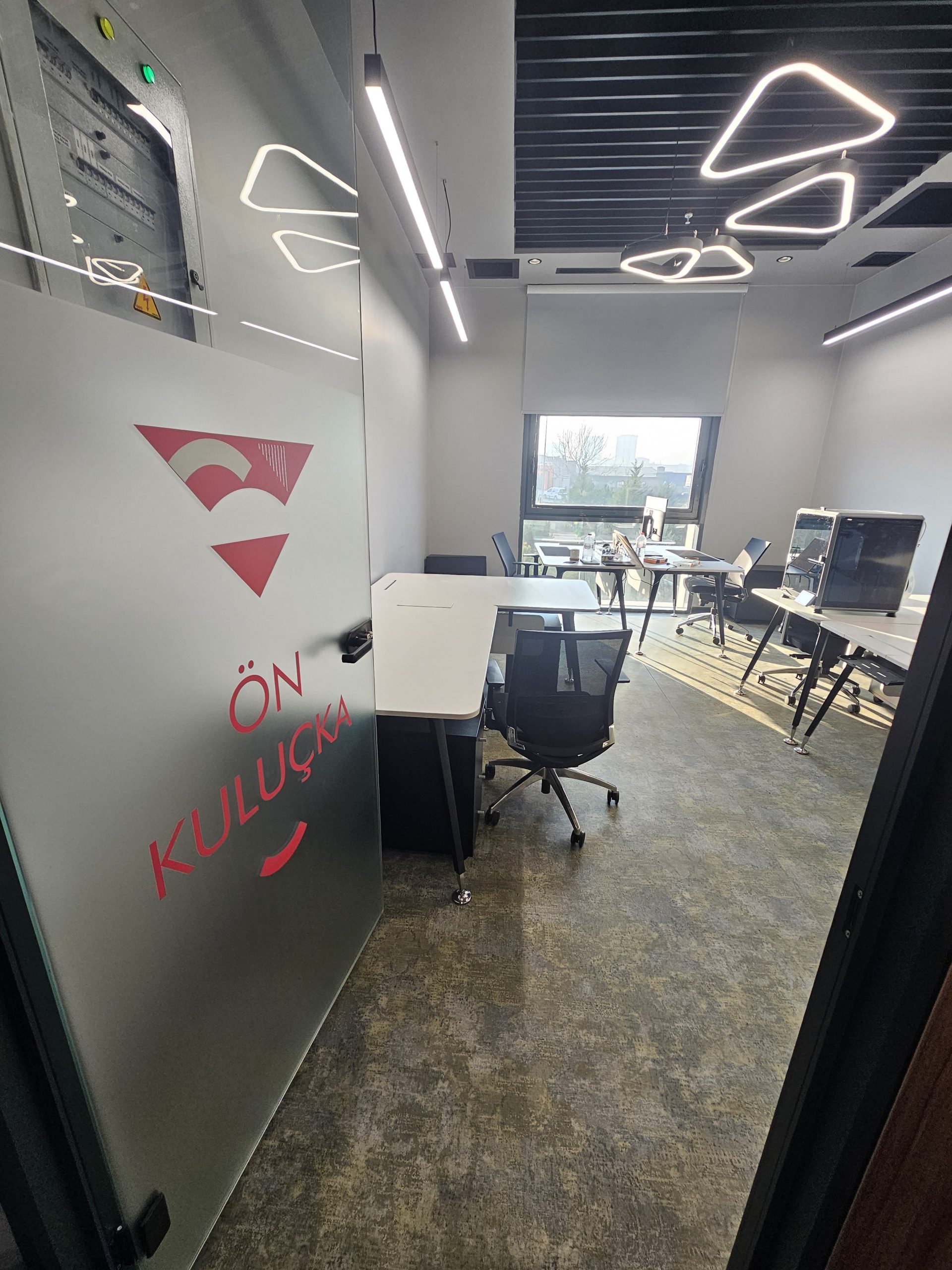 Nar Girişim Ofisi, Nar Atölye, Ön Kuluçka, Ofis İmkanı, Teknopark Vergi ve Avantajları, Toplantı Odaları, Teknopark Ankara, Girişim, Yazılım, Bilişim, Donanım, Uzay ve Havacılık, Siber Güvenlik, Savunma Sanayi, Sağlık ve İyi Yaşam Teknolojileri, Otomotiv Sanayi, İmalat Sanayi, Haberleşme ve İletişim Teknolojileri, Elektrik ve Elektronik, Eğitim Teknolojileri, Çevre, Enerji ve İklim Teknolojileri, Girişimler